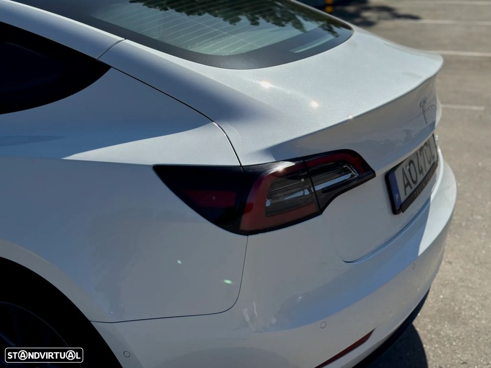 Tesla Model 3 Long Range Tração Integral Premium - 11