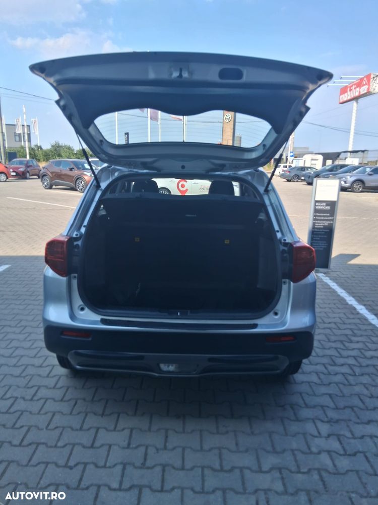 Suzuki Vitara - 10