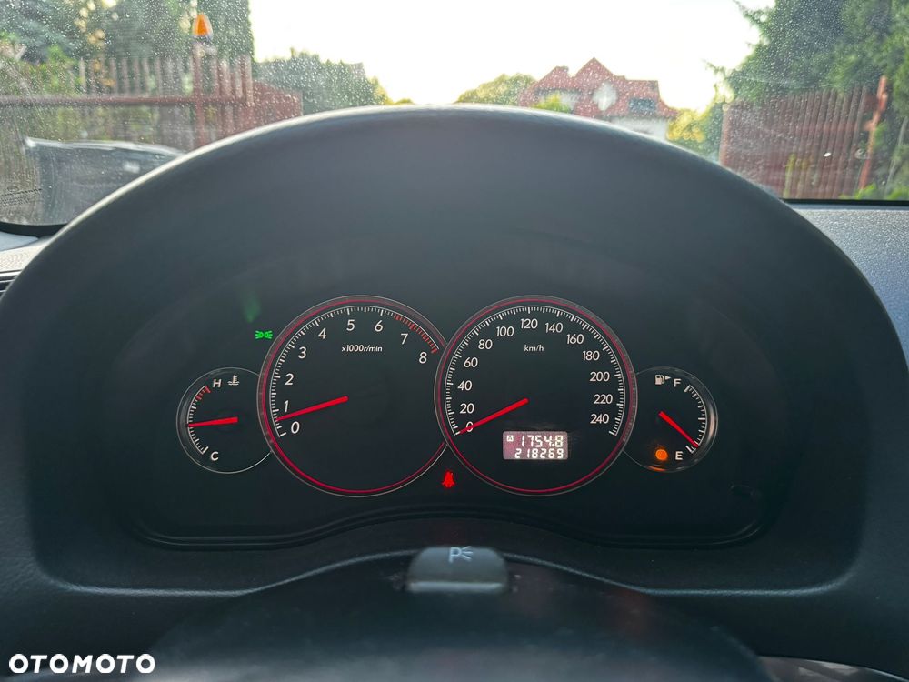 Subaru Legacy 2.5 4WD - 6