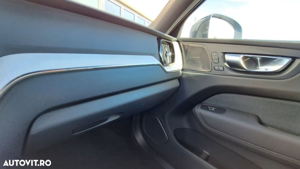 Volvo XC 60 - 16