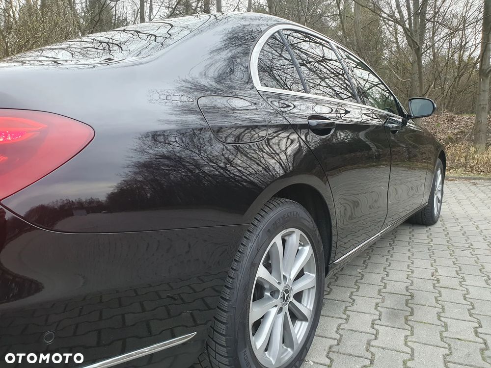 Mercedes-Benz Klasa E 220 d Business Edition 9G-TRONIC - 7