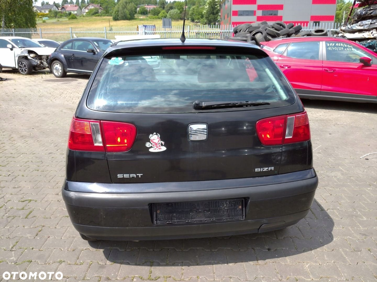SEAT IBIZA II 2 6K1 FL LIFT 99-02 CORDOBA BŁOTNIK PRAWY PRZÓD CZARNY LC9Z - 11