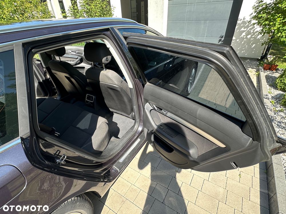 Audi A6 Avant - 11