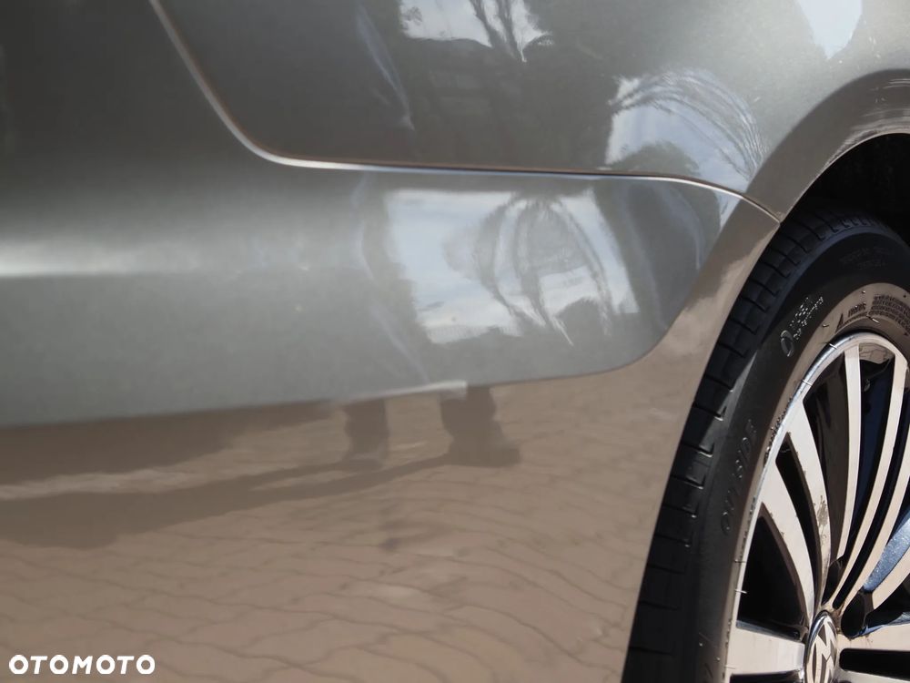Volkswagen Passat 1.4 TSI Highline R-Style - 2