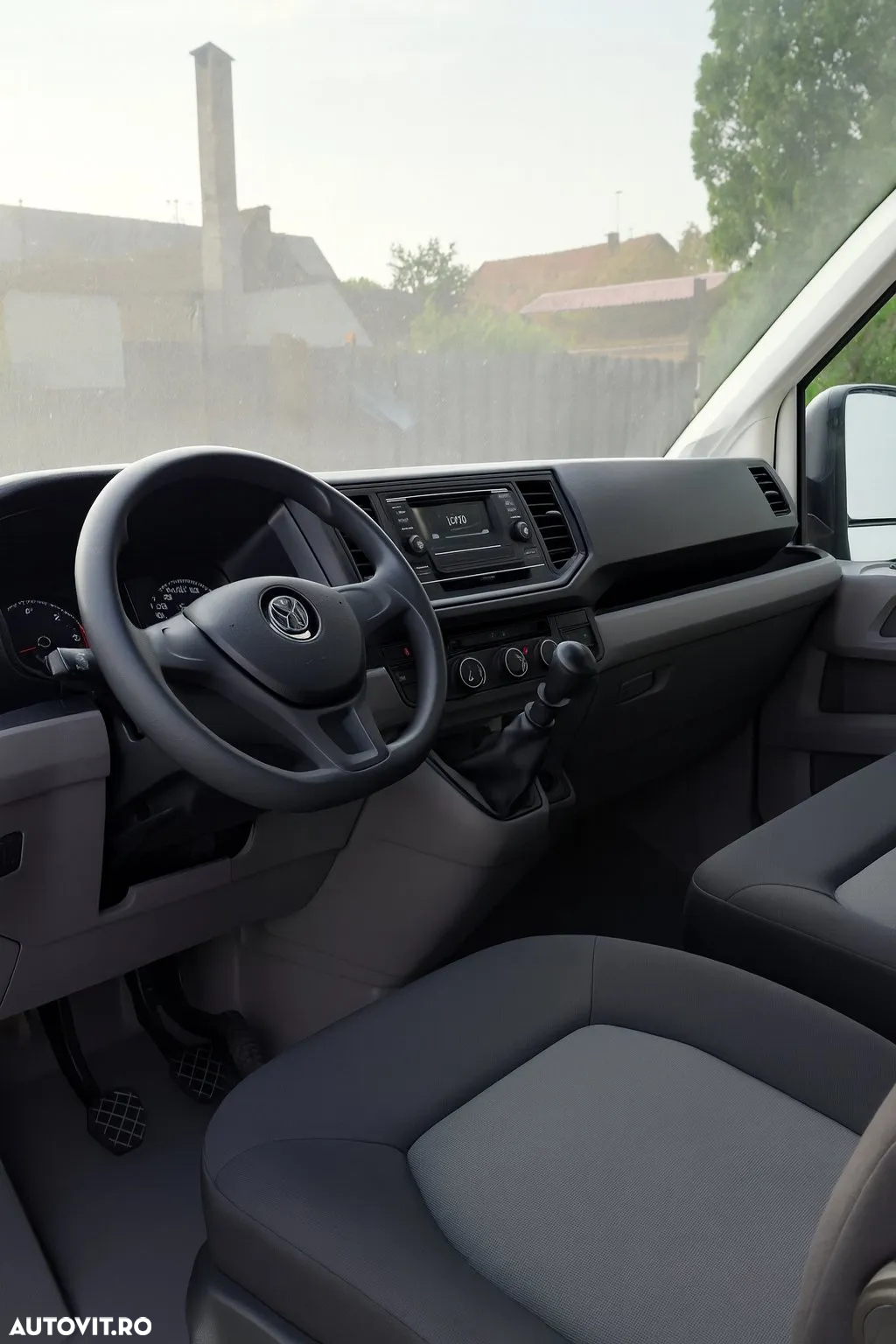 Volkswagen CRAFTER - 8