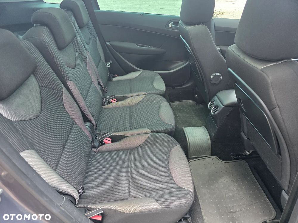 Peugeot 308 1.6 HDi Premium - 27