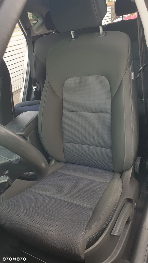 Hyundai Tucson blue 1.6 GDi 2WD Navi - 18