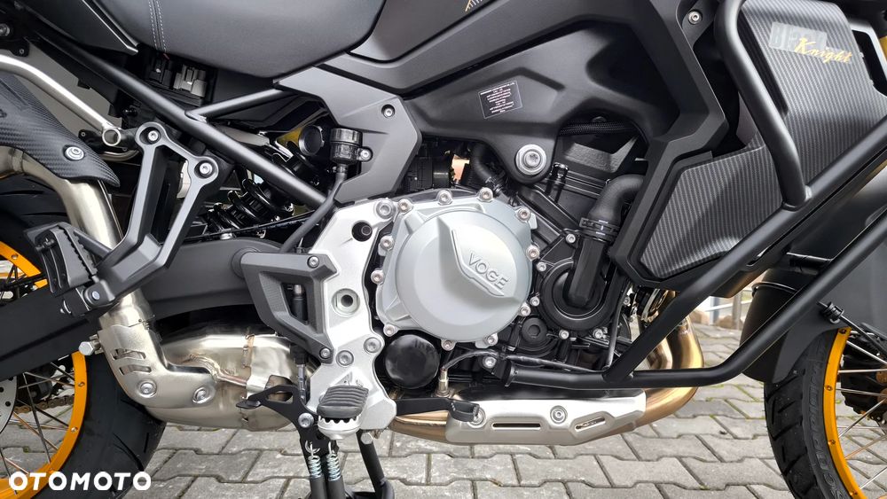 VOGE 900DSX - 24