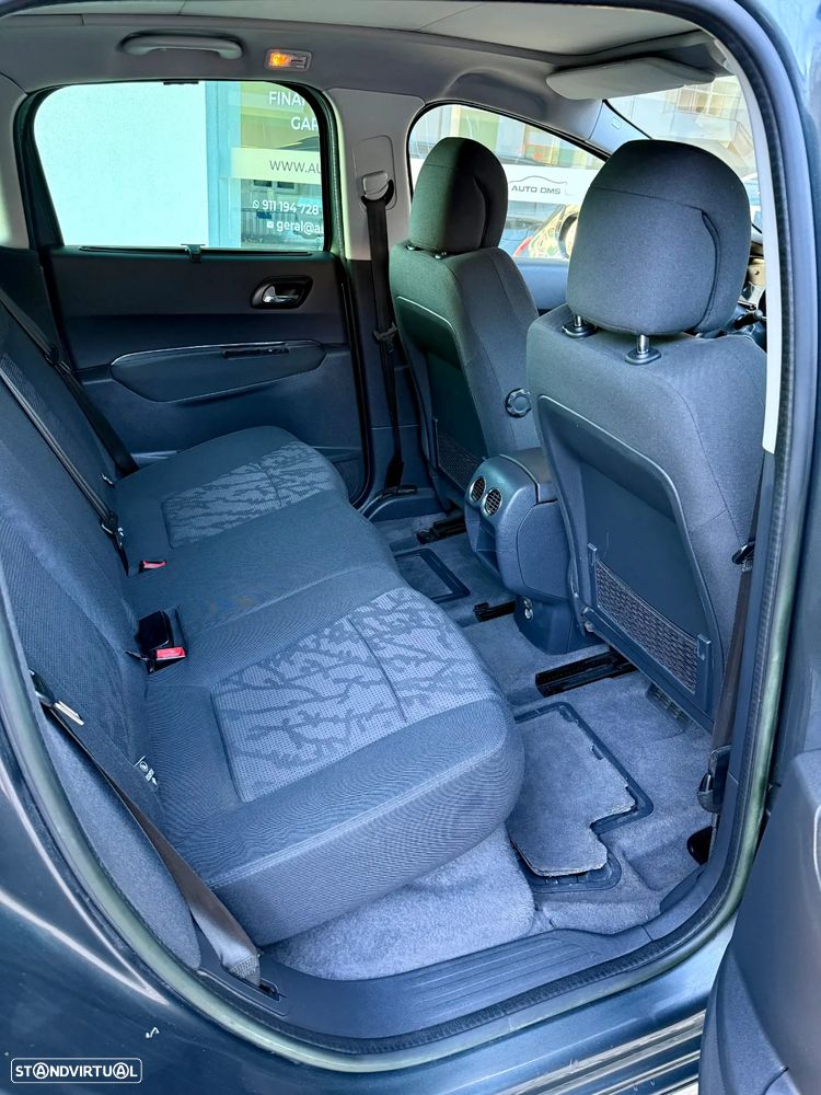 Peugeot 3008 1.6 HDi Style - 10