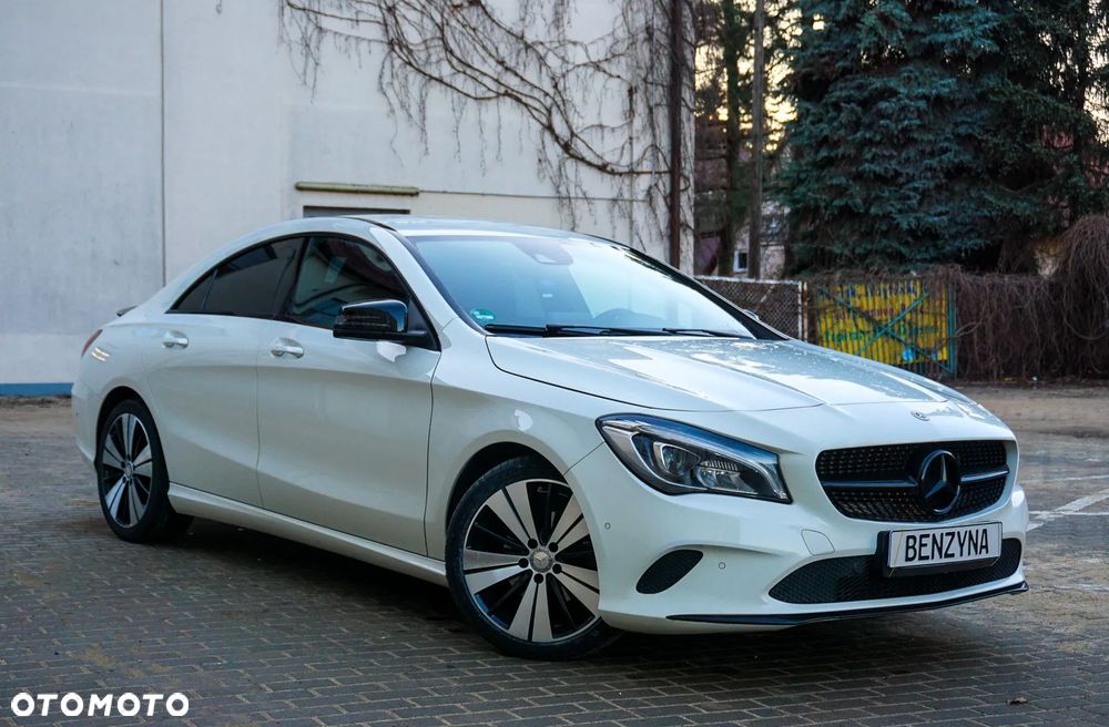 Mercedes-Benz CLA 180 Urban