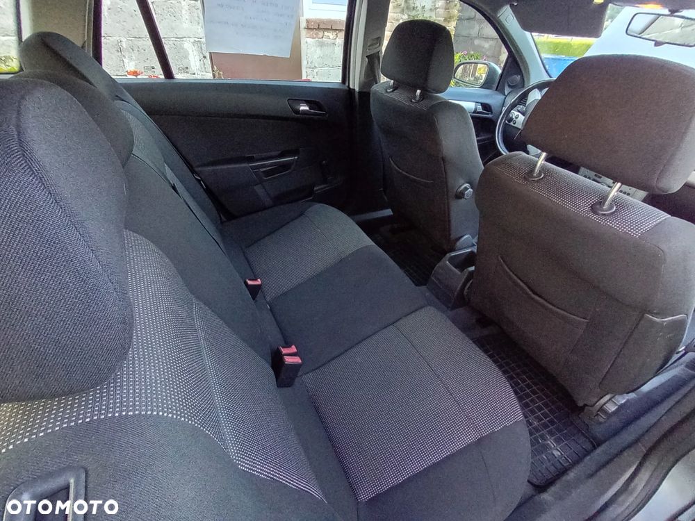 Opel Astra - 12