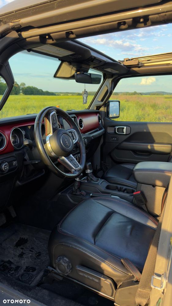 Jeep Wrangler - 6