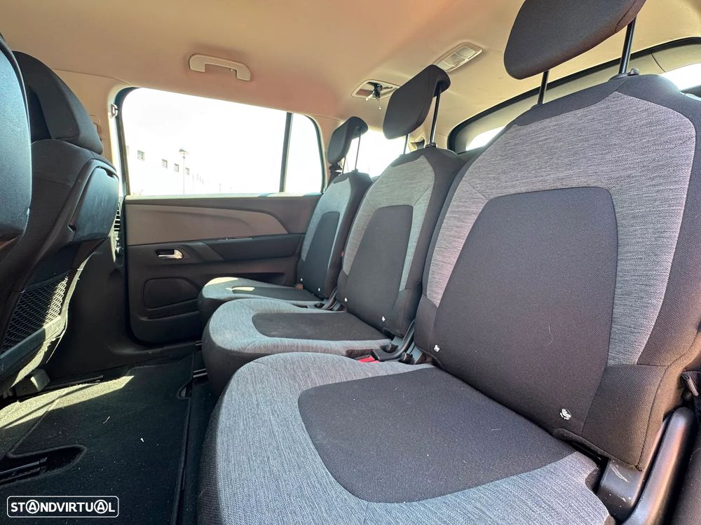 Citroën C4 1.2 PureTech Shine EAT6 - 13