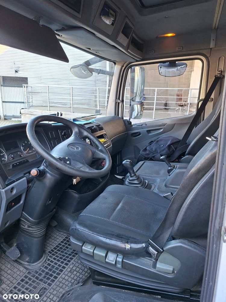 Mercedes-Benz ATEGO - 11