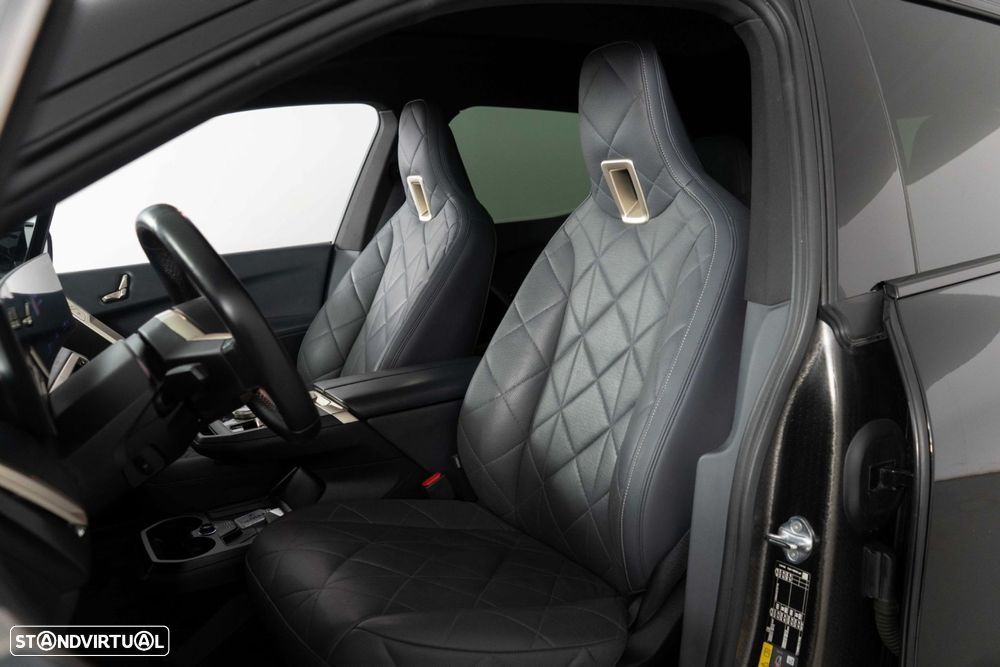 BMW iX xDrive 40 Pack Desportivo - 9