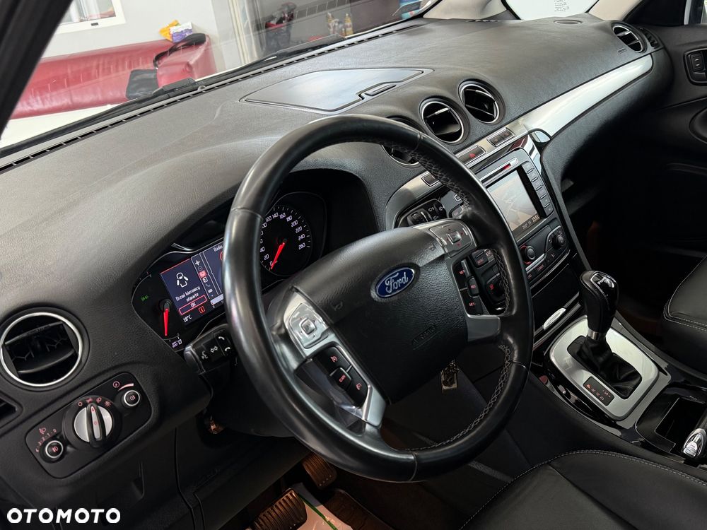 Ford S-Max 2.0 TDCi DPF Titanium X - 21