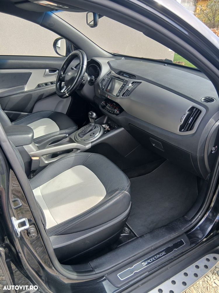 Kia Sportage - 12