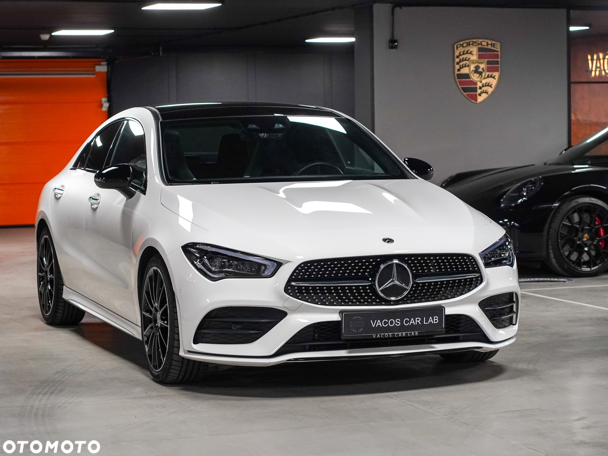 Mercedes-Benz CLA 200 4-Matic AMG Line 8G-DCT - 28
