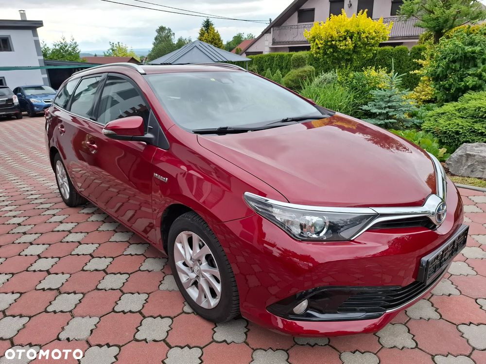 Toyota Auris - 5