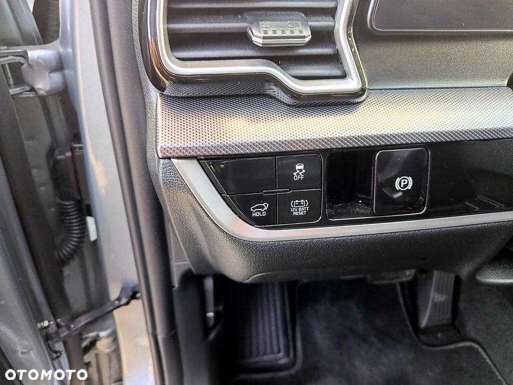 Kia Sportage ver-1-6-t--gdi-hev-executive-2wd - 20