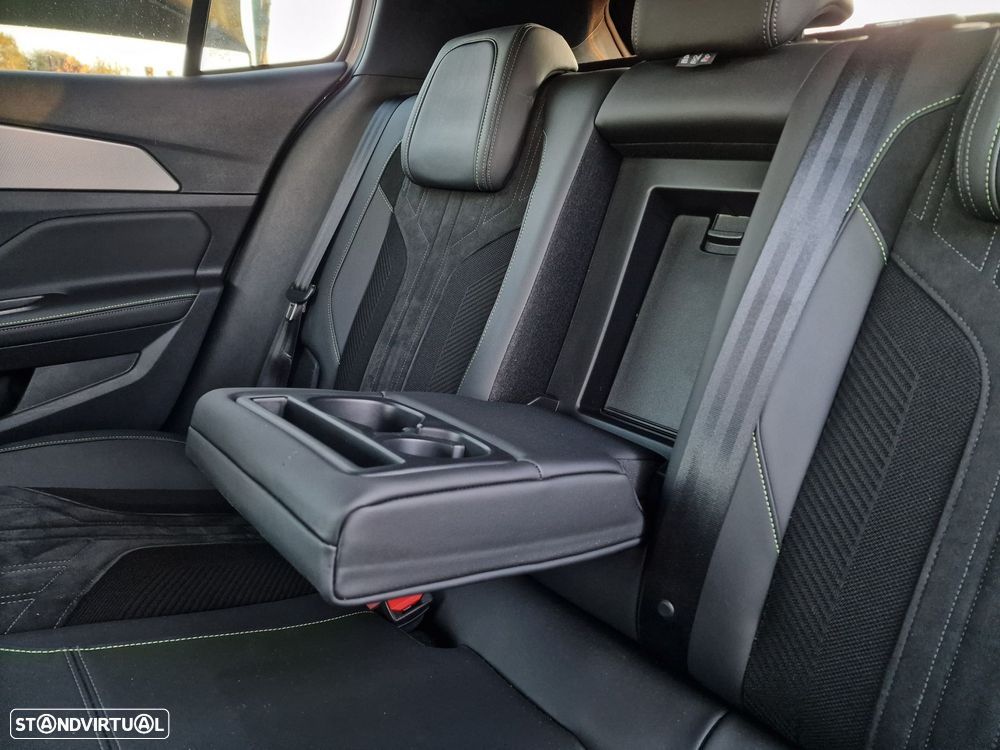 Peugeot 408 1.2 PureTech GT EAT8 - 16