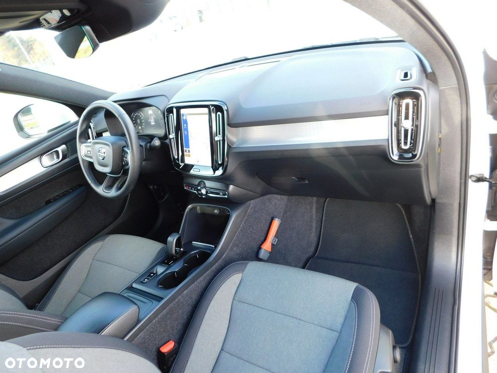 Volvo XC 40 T2 Plus Bright - 15