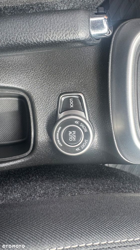 Suzuki SX4 S-Cross 1.0 T Premium 4WD - 17