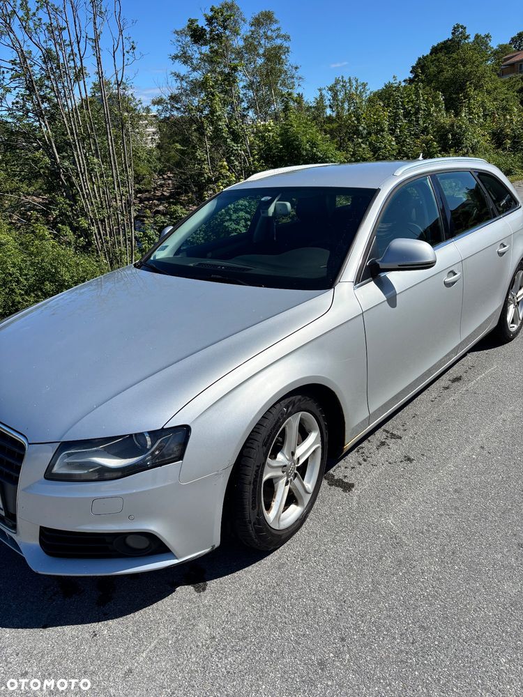 Audi A4 Avant - 1