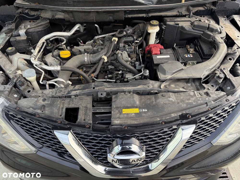 Nissan Qashqai 1.3 DIG-T TEKNA - 26