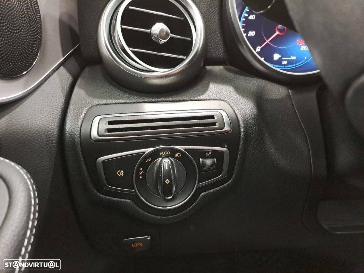Mercedes-Benz C 220 d Avantgarde - 25