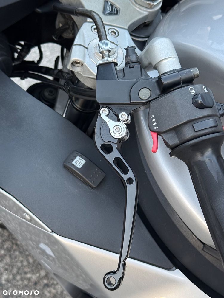 Triumph Sprint - 13