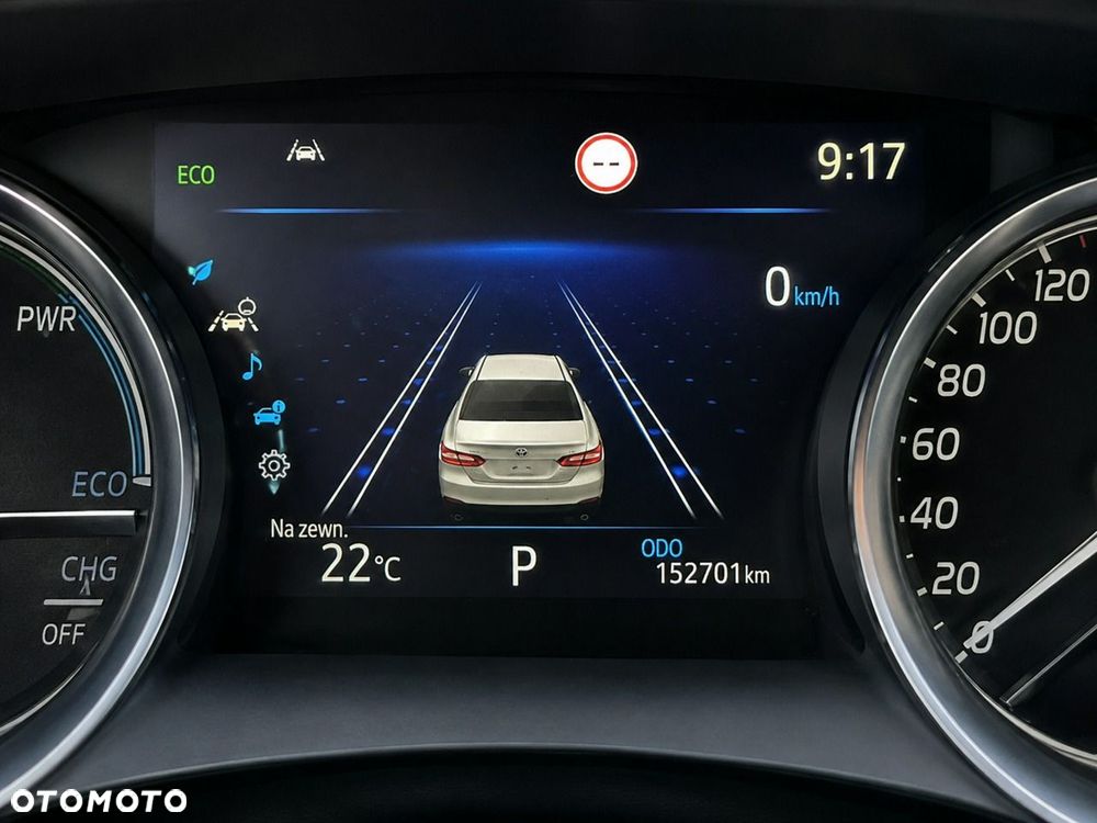 Toyota Camry 2.5 Hybrid Comfort CVT - 10