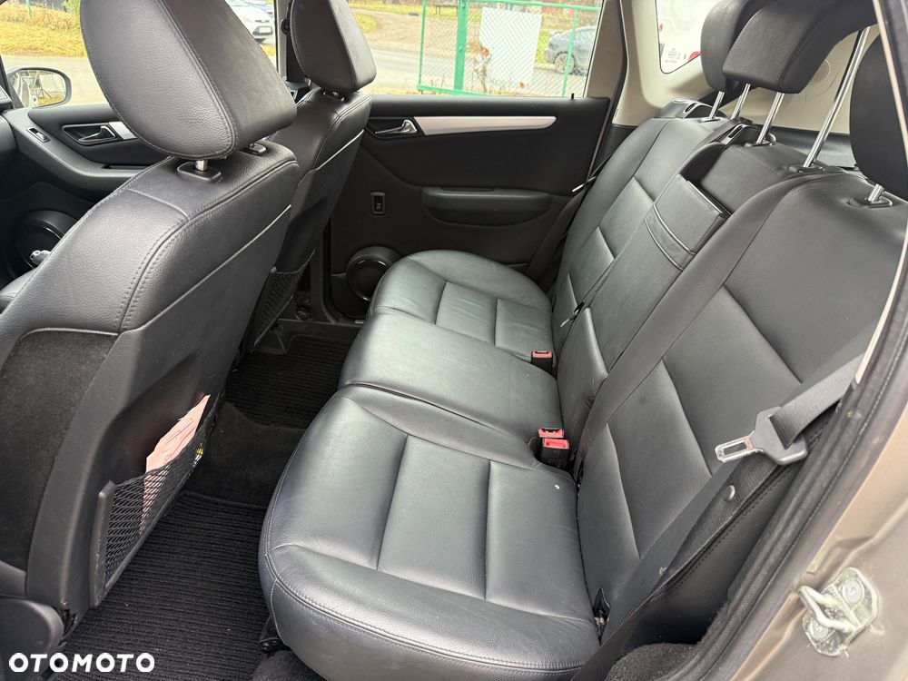 Mercedes-Benz Klasa A 200 Turbo Autotronic Avantgarde - 6