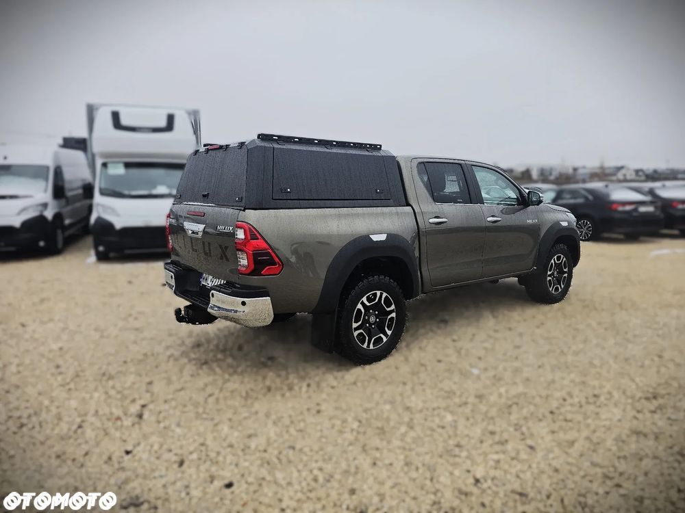 Toyota Hilux 2.8 D-4D Double Cab SR5+ 4x4 - 7