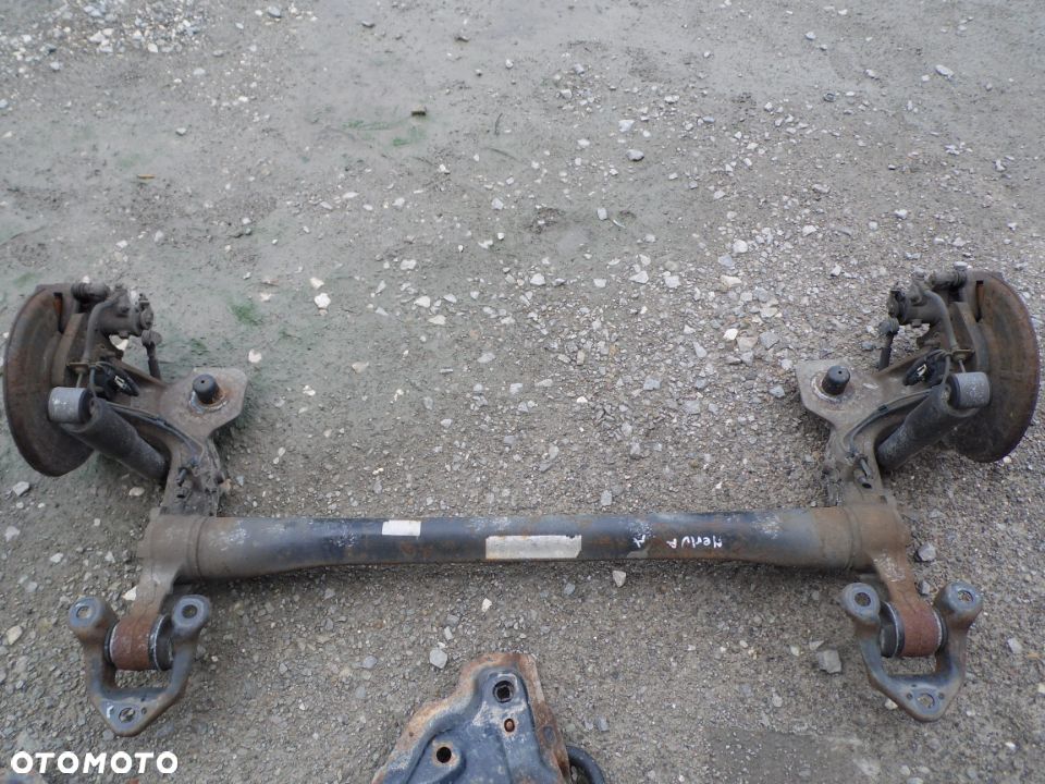 Opel meriva tylna belka oś tylna - 1