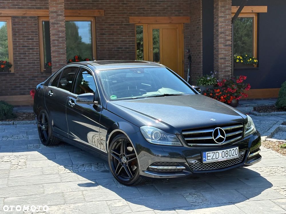 Mercedes-Benz Klasa C 180 Avantgarde Edition - 2