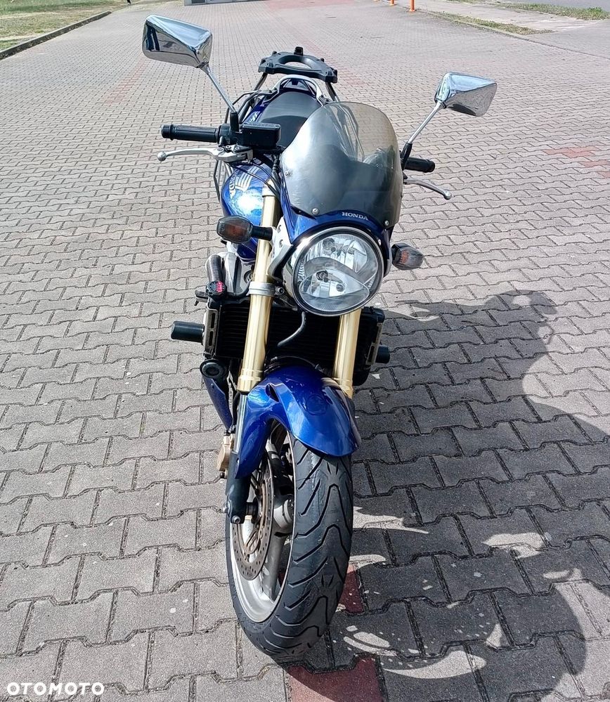 Honda CB - 4
