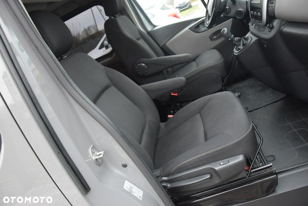 Renault Trafic ENERGY Combi Expression - 34