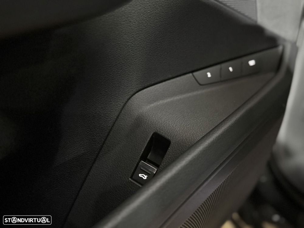 Audi Q8 e-Tron Sportback 50 quattro S line - 16