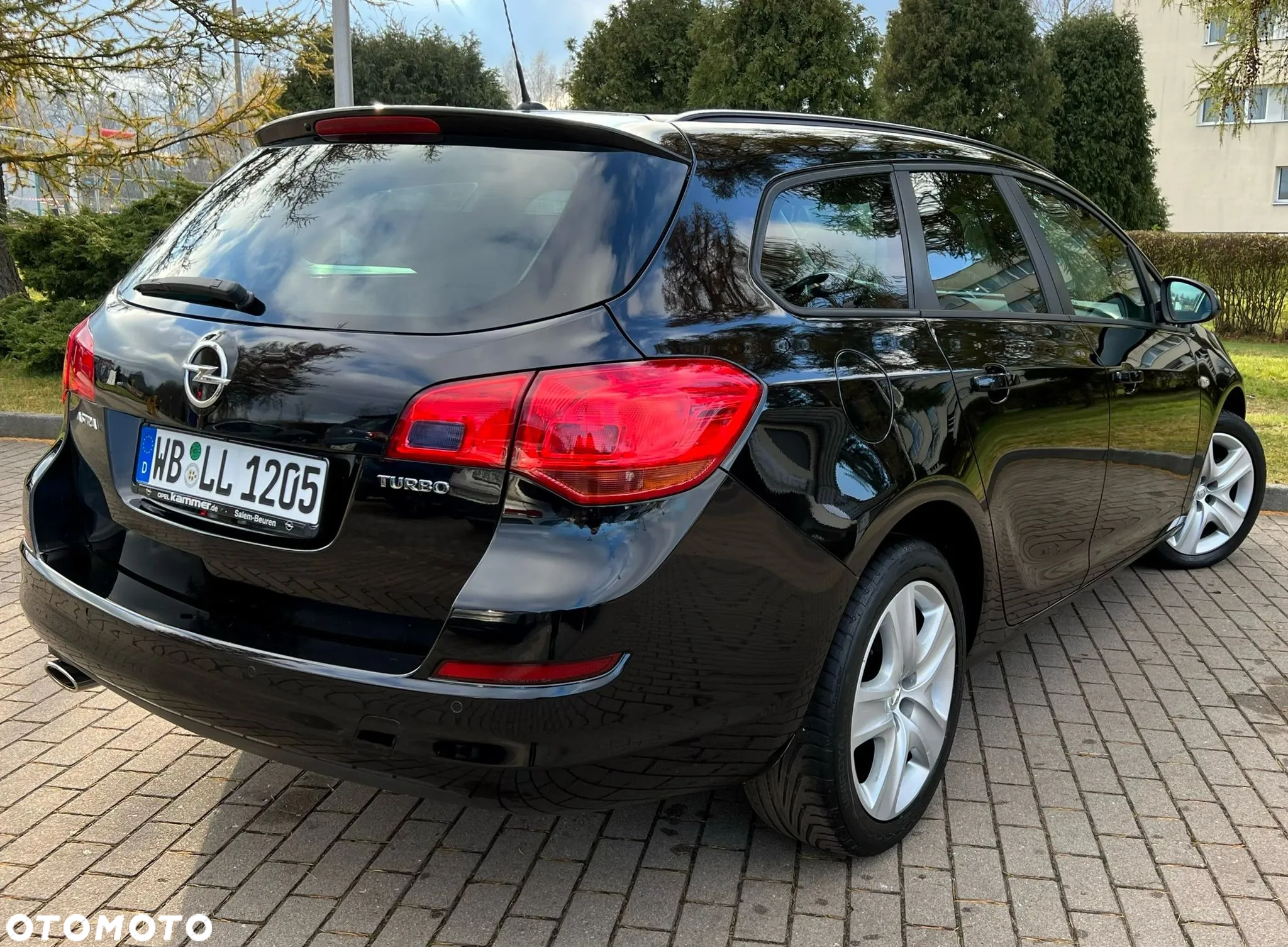 Opel Astra 1.4 Turbo Cosmo - 25