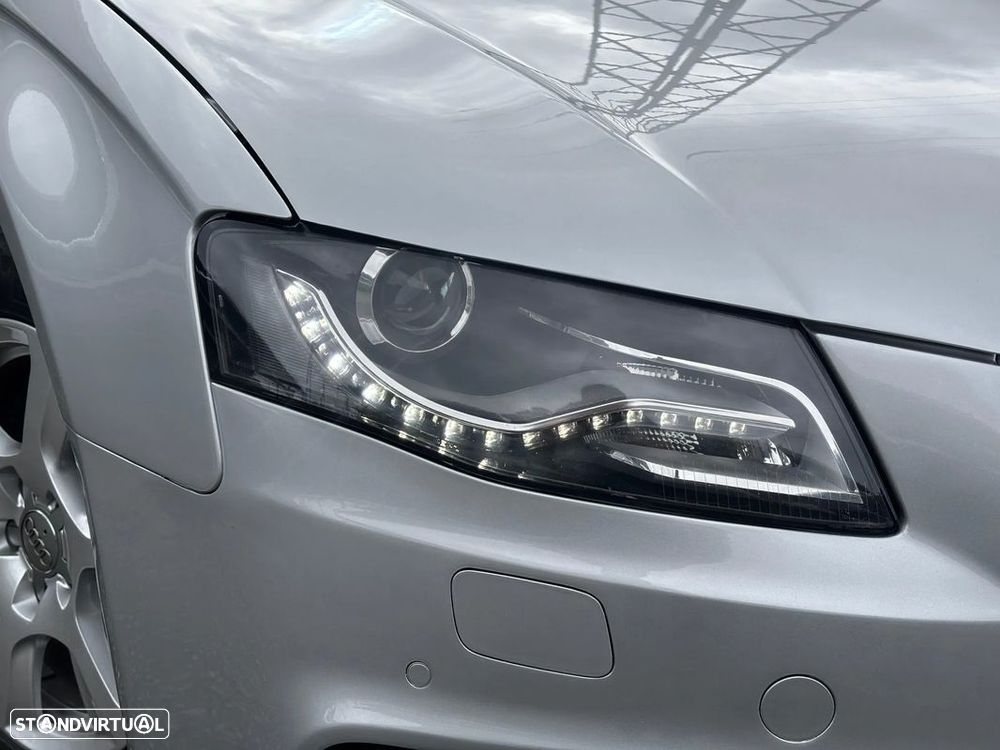 Audi A4 Avant 2.0 TDI Business Line Plus - 16