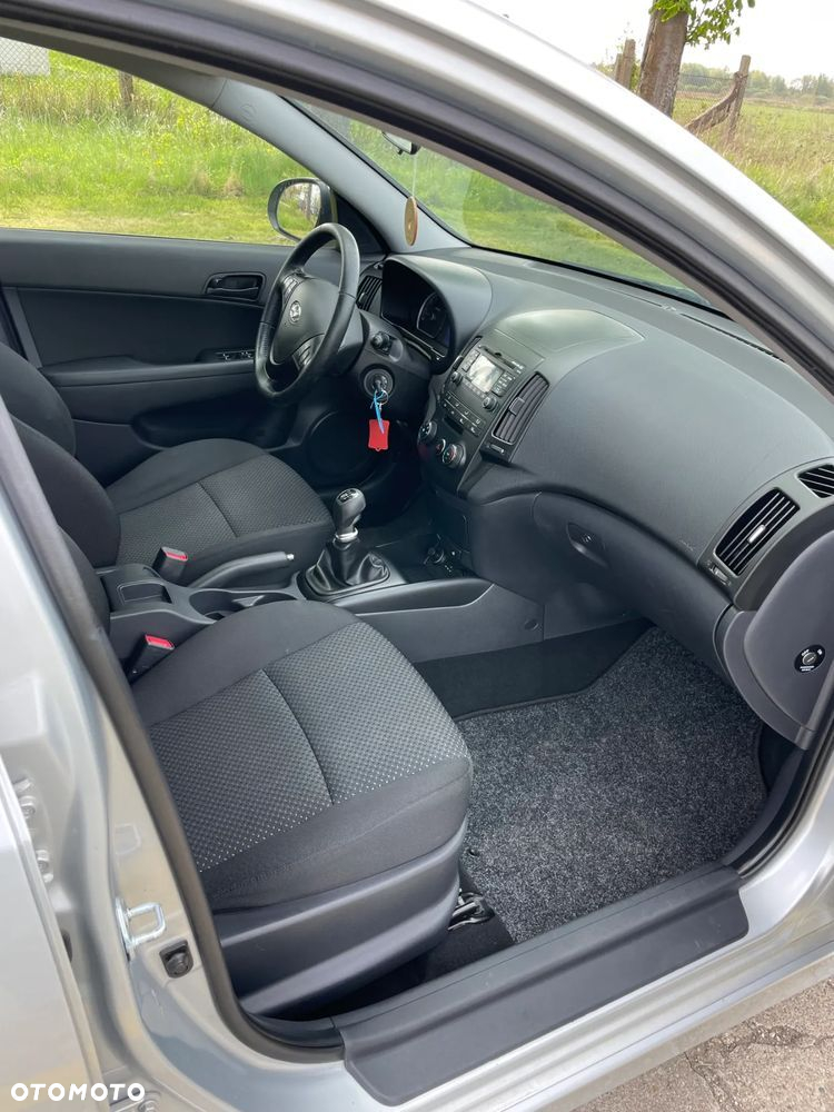 Hyundai i30 i30cw 1.4 Edition Plus - 22