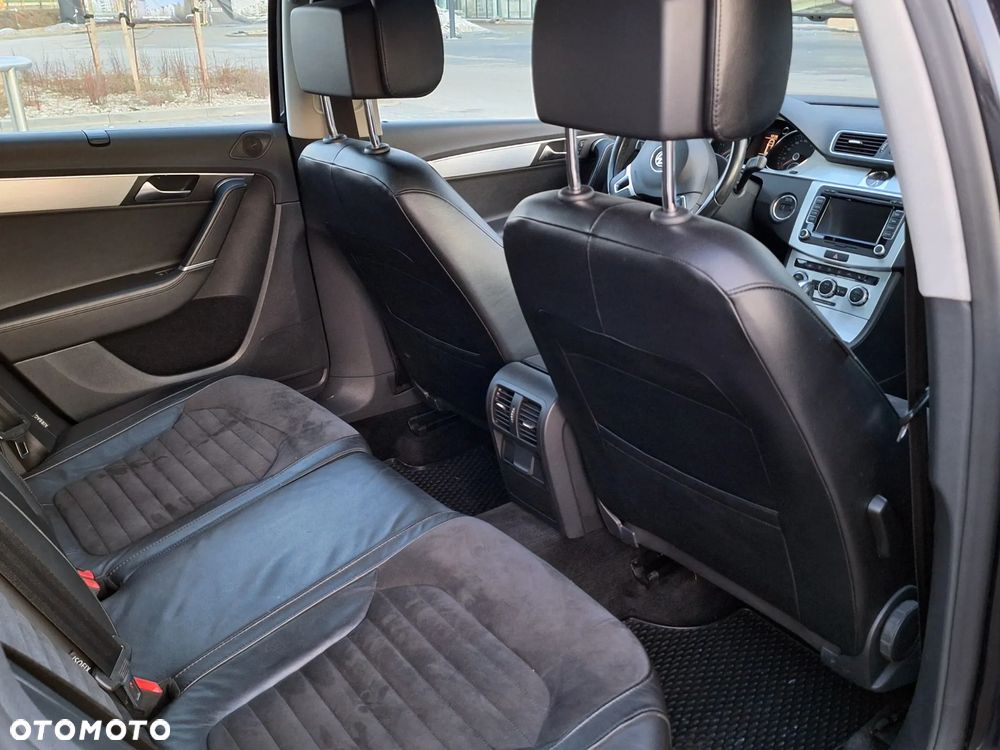 Volkswagen Passat 2.0 TDI Highline DSG - 14
