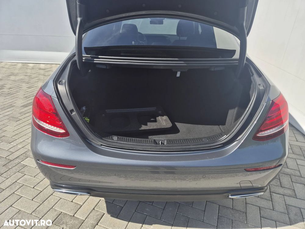MERCEDES-BENZ E-Class 2020 — imagine 31