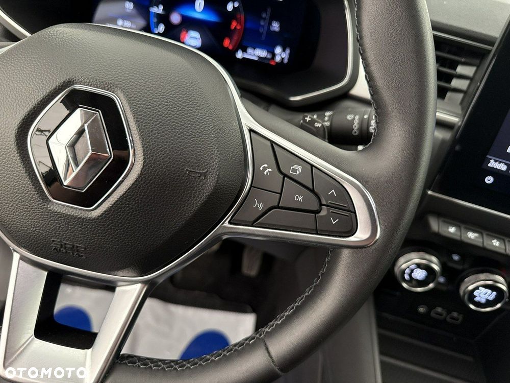 Renault Captur - 26