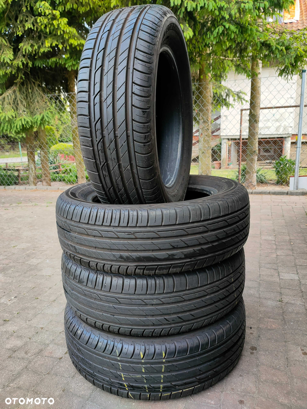 :64 Opony letnie demo Bridgestone 195/60/16