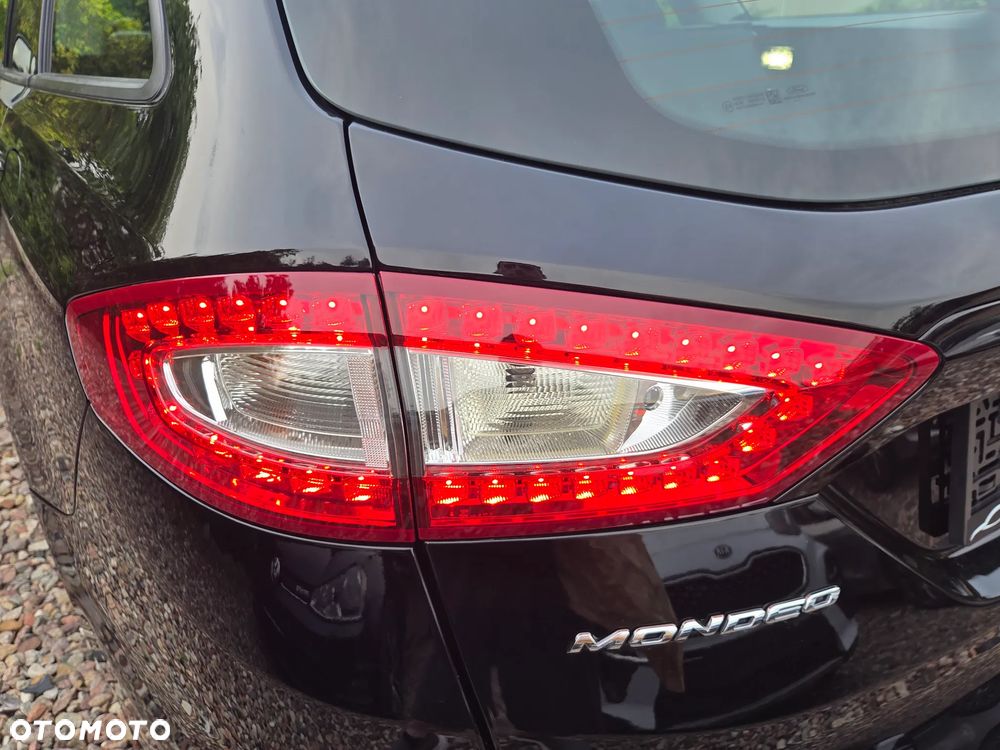 Ford Mondeo 2.0 TDCi STart-Stopp Titanium - 20