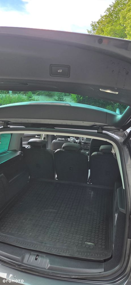 Volkswagen Sharan - 14