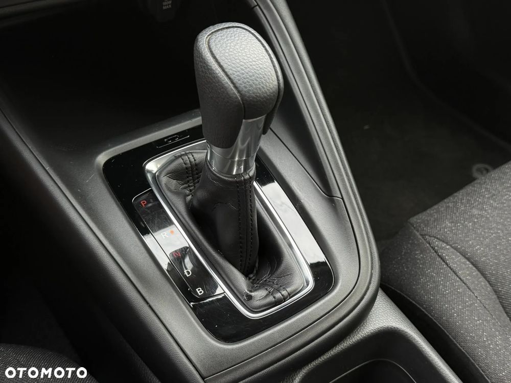 Honda HR-V 1.5 i-MMD Elegance CVT - 19