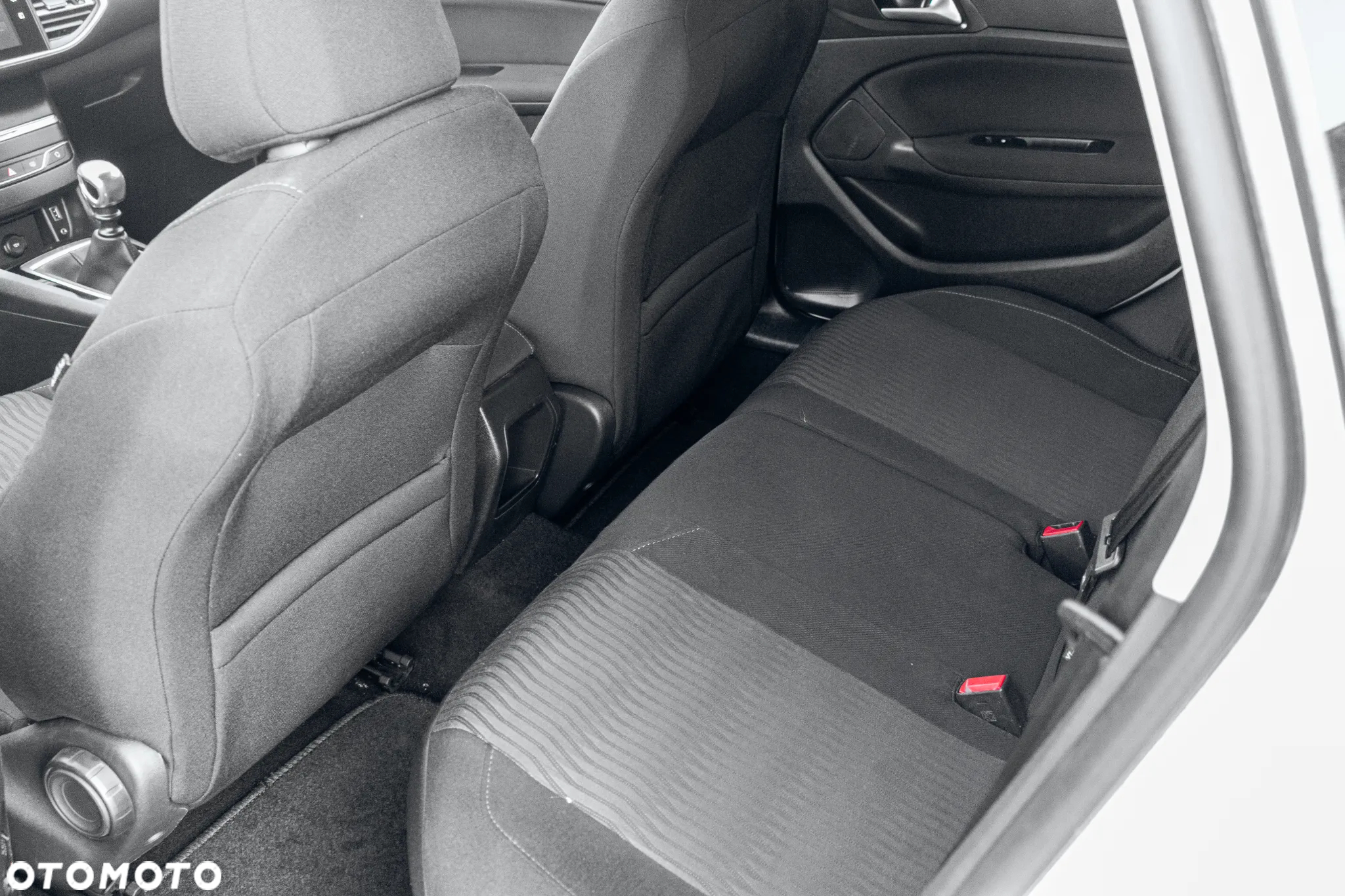 Peugeot 308 1.6 e-HDi Style STT - 25